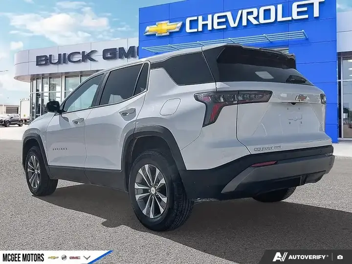 Chevrolet Equinox 2026 photo 3
