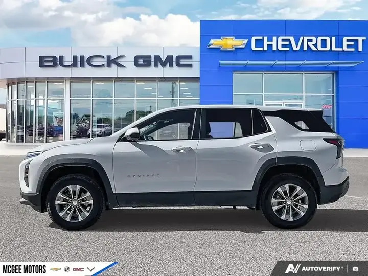 Chevrolet Equinox 2026 photo 2