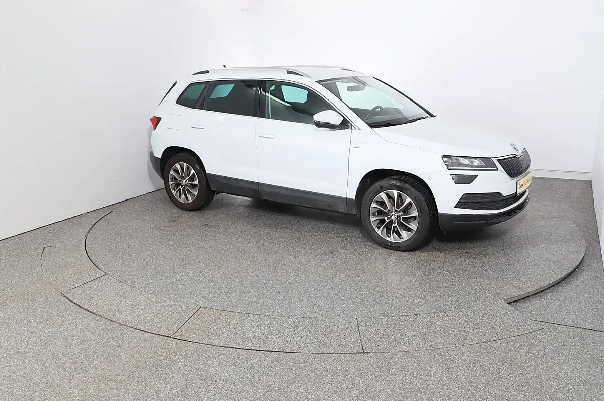 Skoda Karoq 2021 photo 3