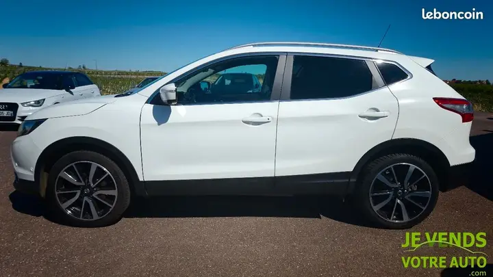 Nissan Qashqai 2015 photo 5