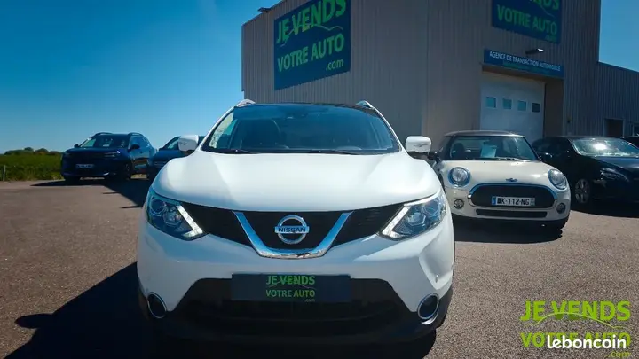 Nissan Qashqai 2015 photo 3