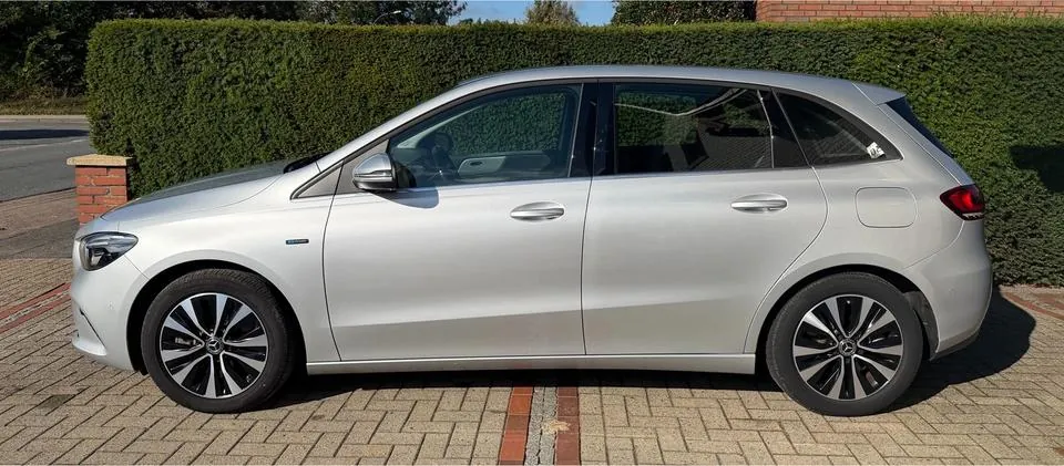 Mercedes-Benz B 250 E