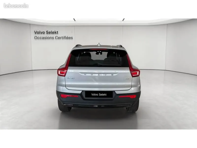 Volvo Xc40 2024 photo 3