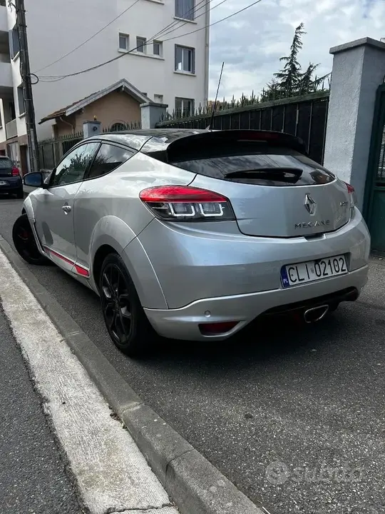 Renault Megane 2013 photo 2