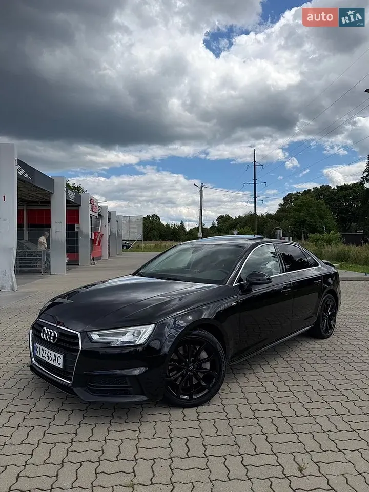 Audi A4 2019 photo 2