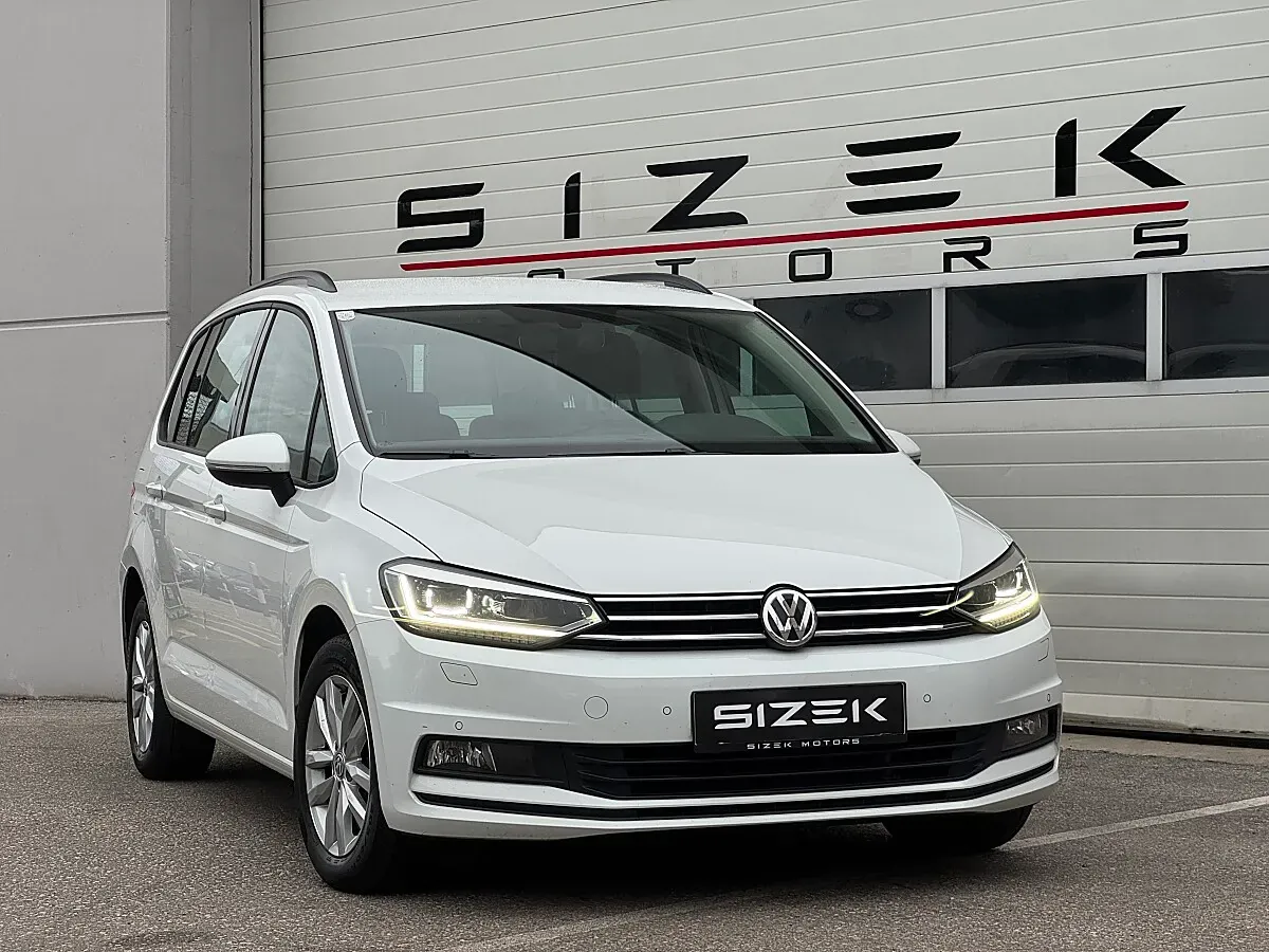 Volkswagen Touran 2019 photo 2