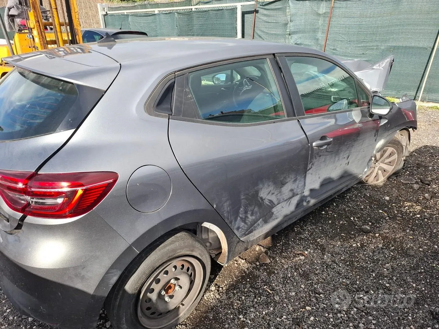 Renault Clio 2023 photo 3