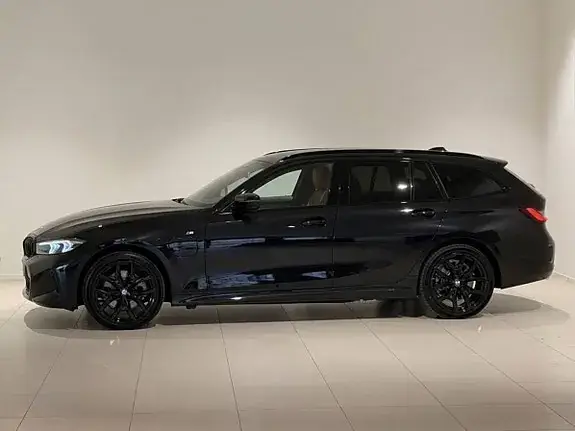 BMW 330E 2026 photo 2