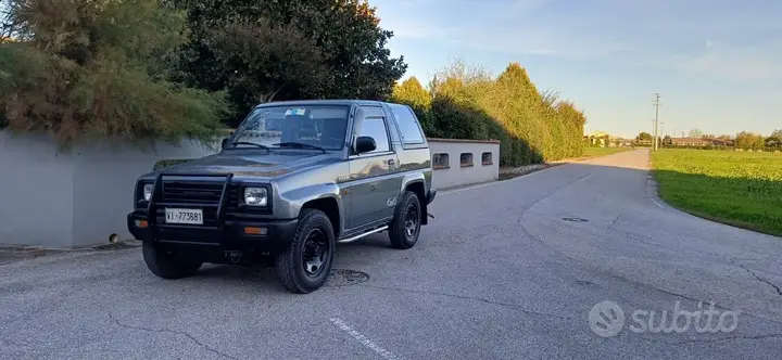 Daihatsu Feroza 1997 photo 2