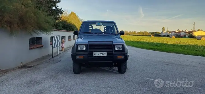 Daihatsu Feroza