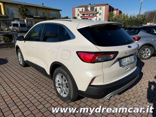 Ford Kuga 2021 photo 5
