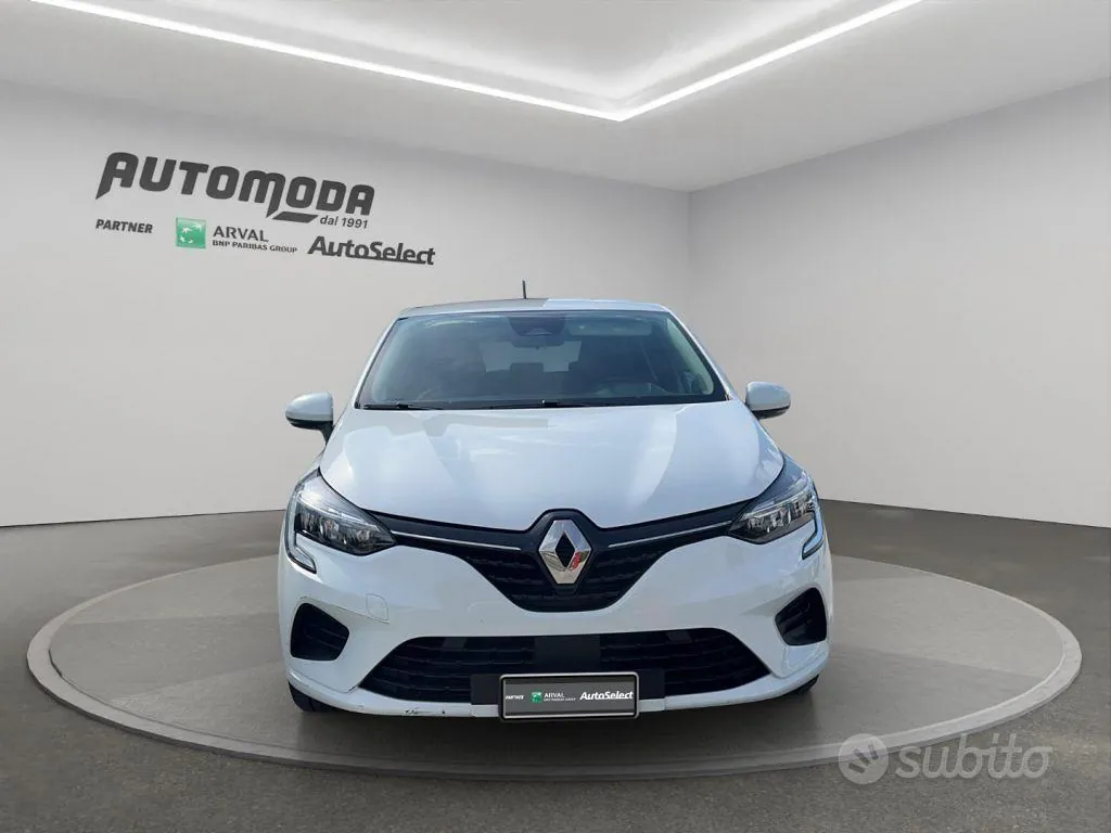 Renault Clio 2022 photo 2