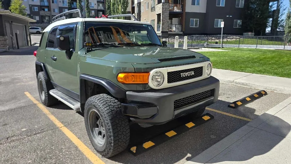 Toyota Fj Cruiser 2010 photo 2