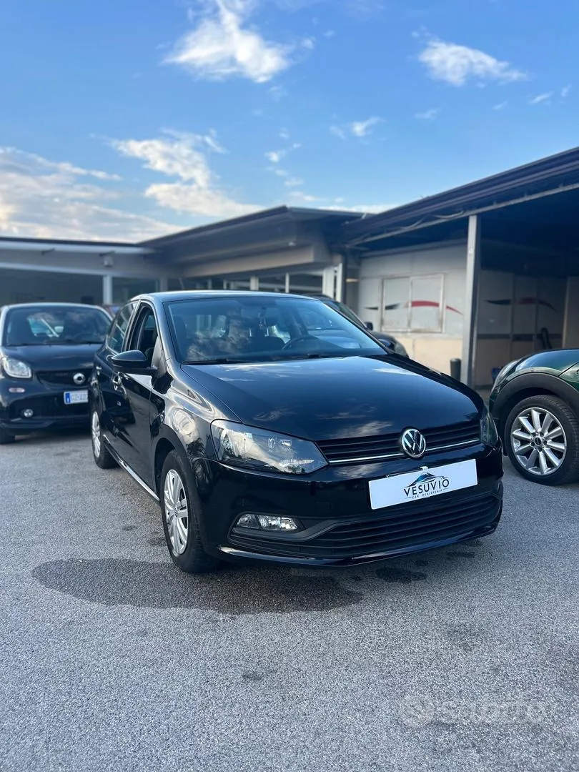 Volkswagen Polo 2015 photo 2