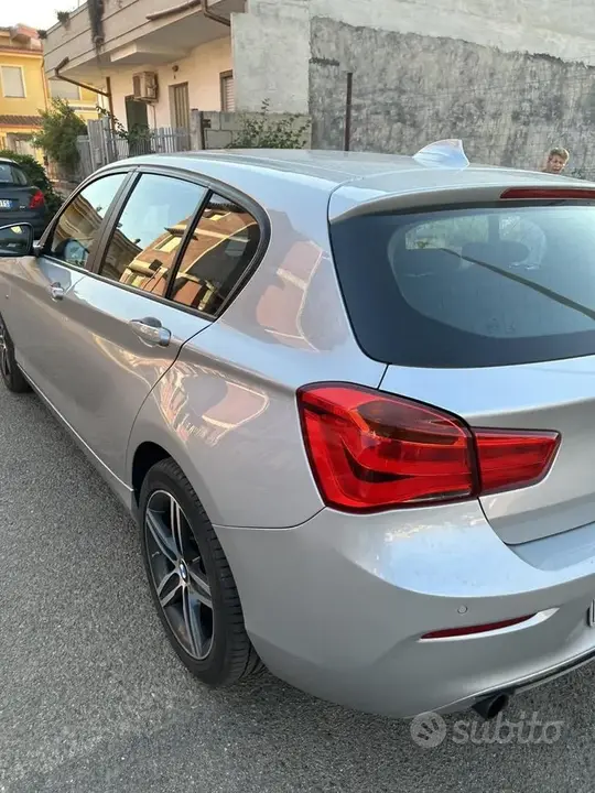 BMW 1 Series 2018 photo 2