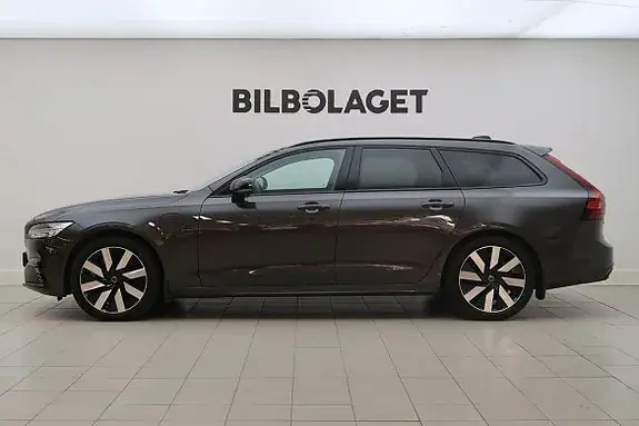 Volvo V90 2025 photo 2