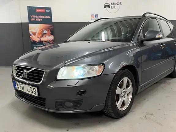 Volvo V50 2010 photo 3