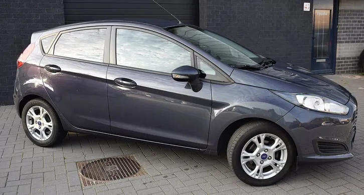 Ford Fiesta 2013 photo 3
