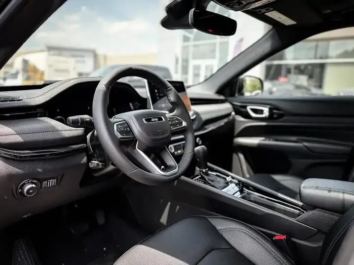 Jeep Compass 2026 photo 3