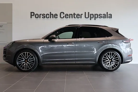 Porsche Cayenne 2025 photo 2