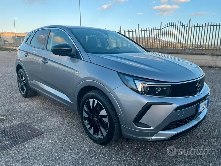 Opel Grandland 2022 photo 3