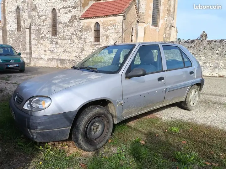 Citroen Saxo 2000 photo 2