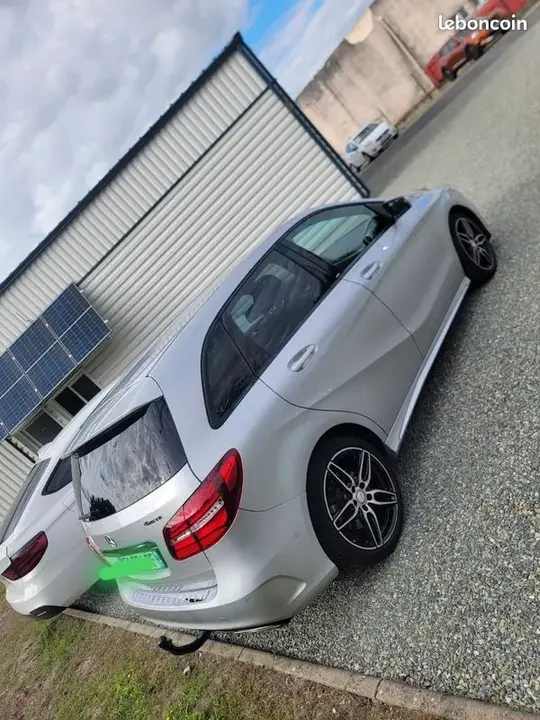 Mercedes-Benz B-Class 2017 photo 2