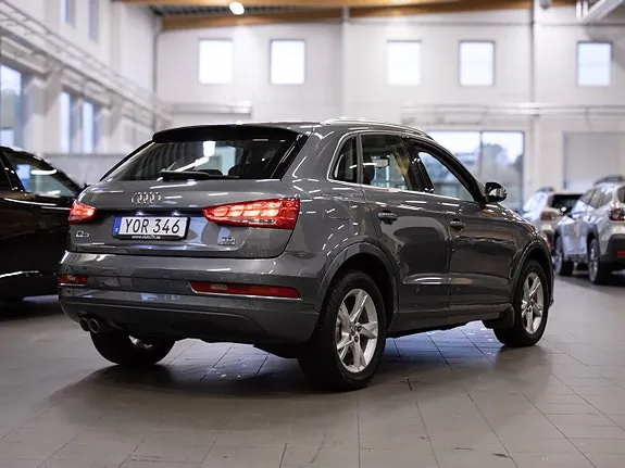 Audi Q3 2018 photo 3