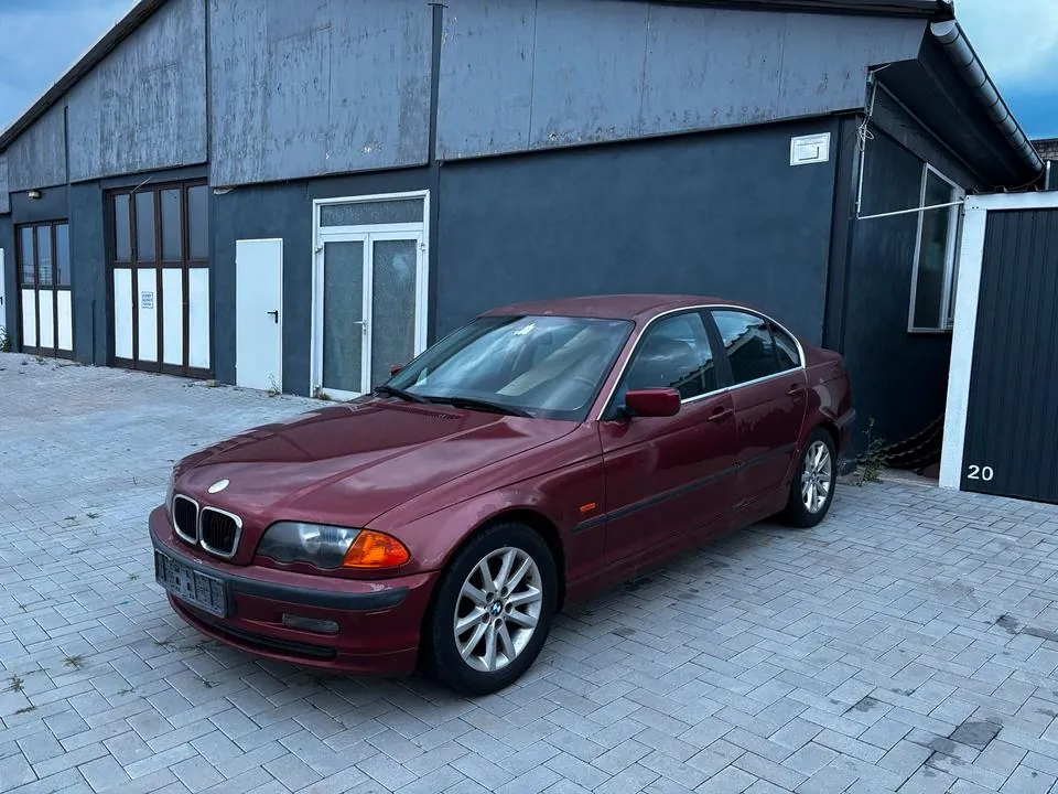 BMW E46 320I