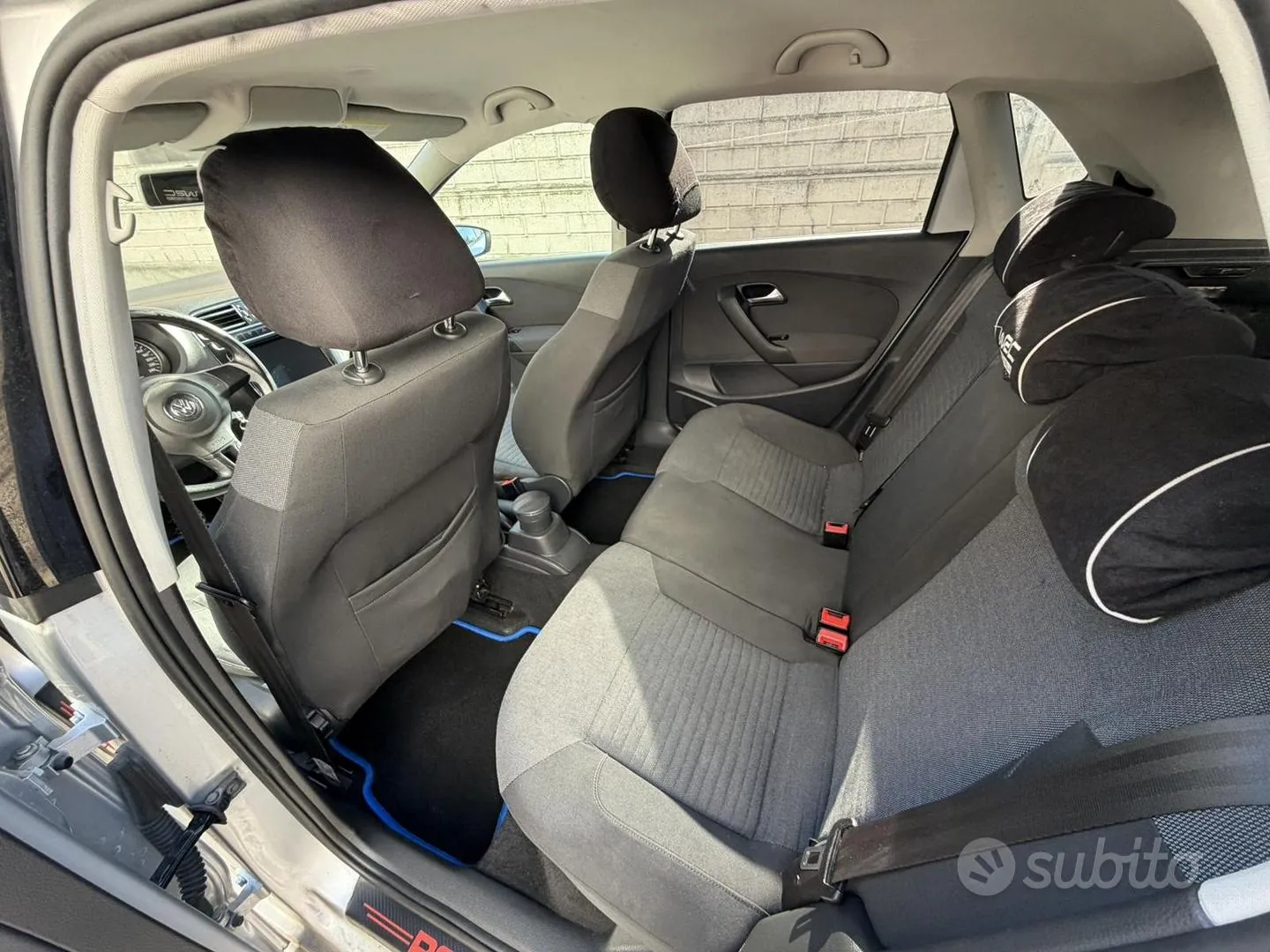 Volkswagen Polo 2010 photo 5