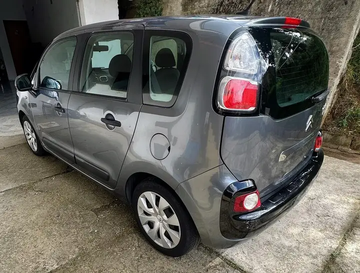 Citroen C3 Picasso 2011 photo 2