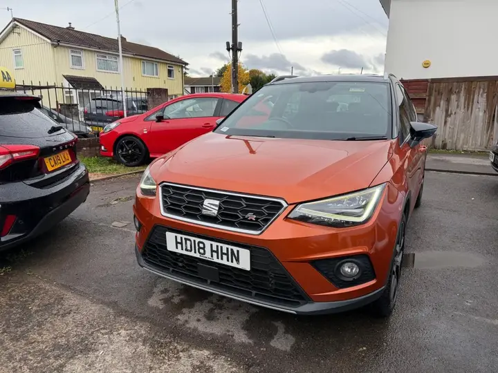 Seat Arona 2018 photo 3