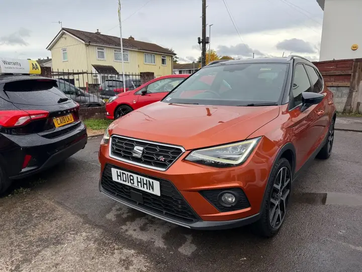 Seat Arona 2018 photo 4