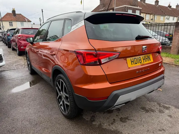 Seat Arona 2018 photo 5