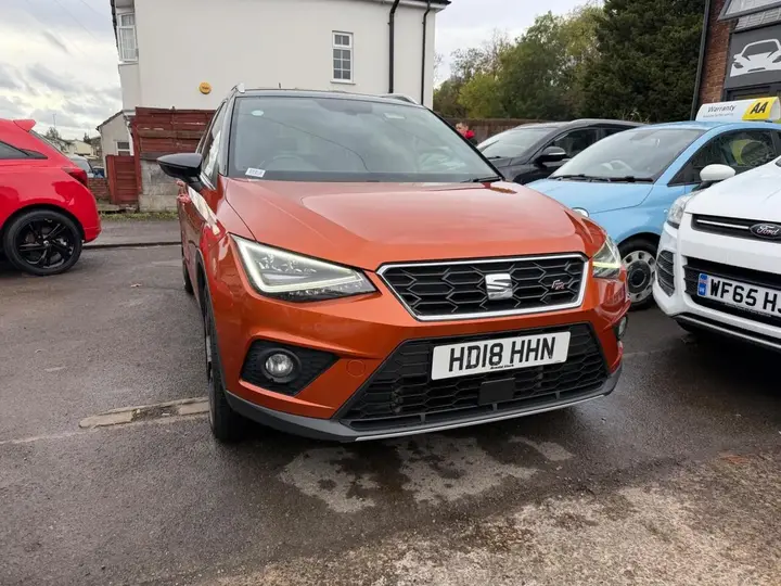 Seat Arona 2018 photo 2