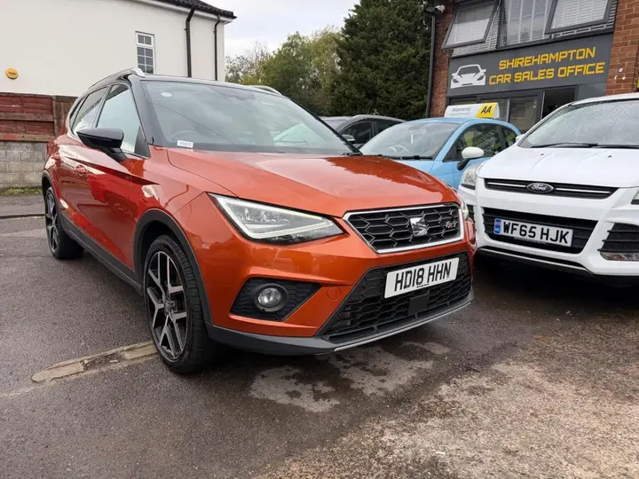 Seat Arona