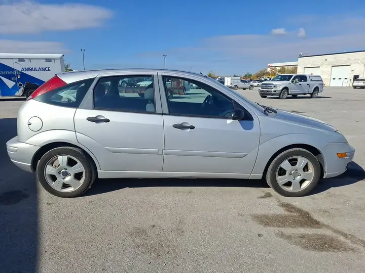 Ford Focus 2007 photo 4