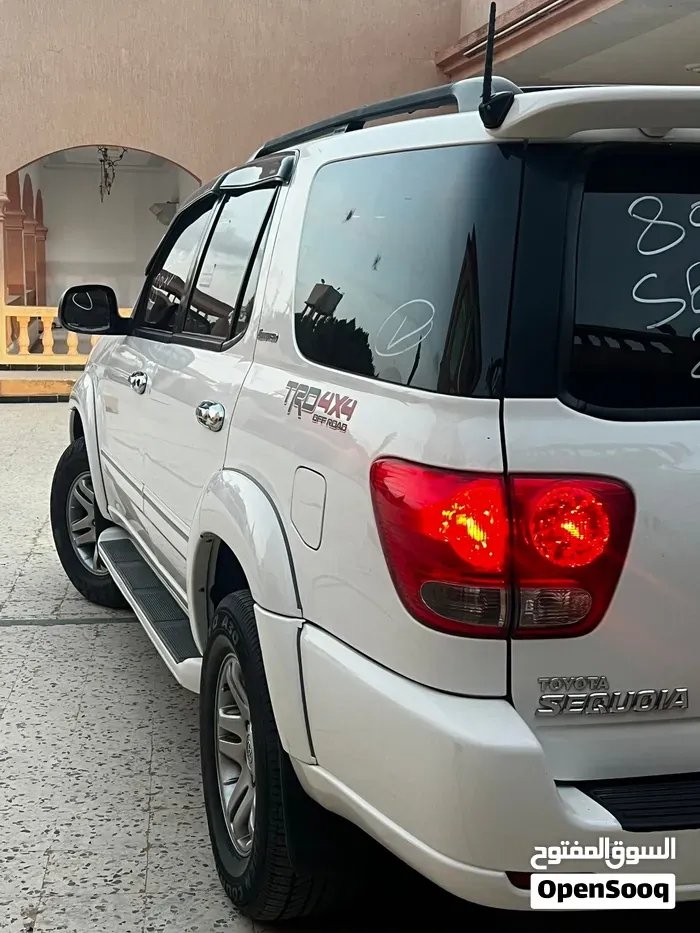 Toyota Sequoia 2007 photo 4