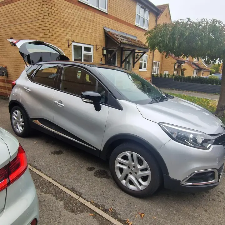 Renault Captur 2015 photo 2