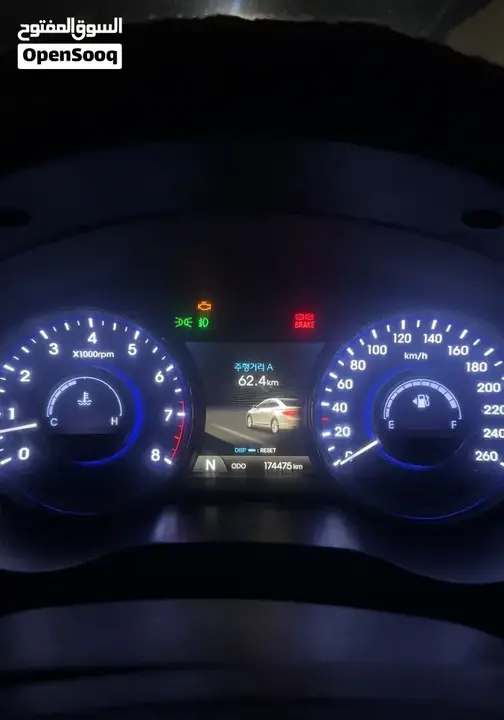 Hyundai Grandeur 2012 photo 3