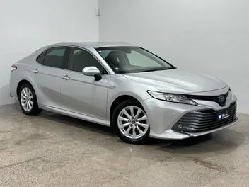 Toyota Camry 2019 photo 2