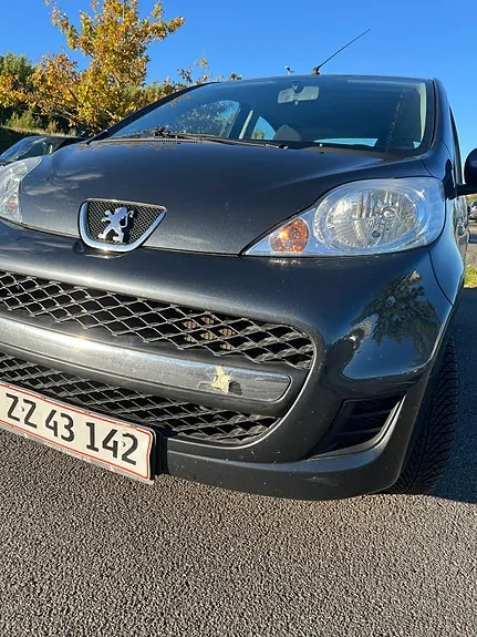 Peugeot 107 2010 photo 5