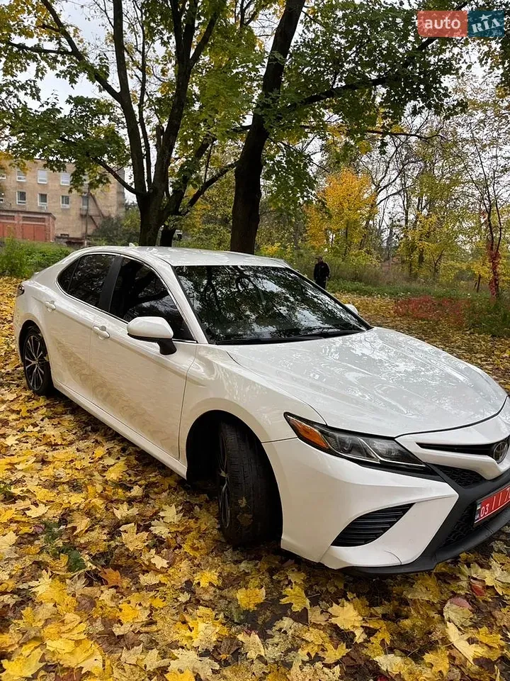 Toyota Camry 2020 photo 5