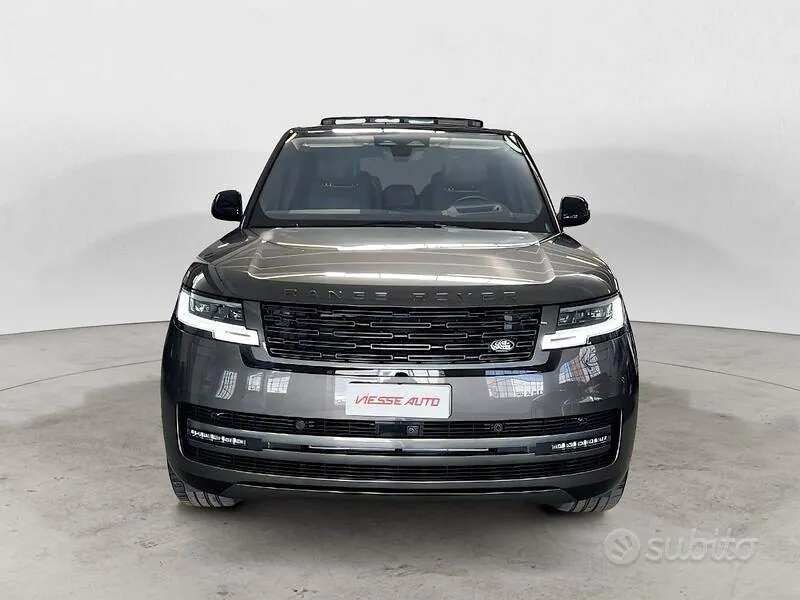Land Rover Range Rover 2022 photo 2