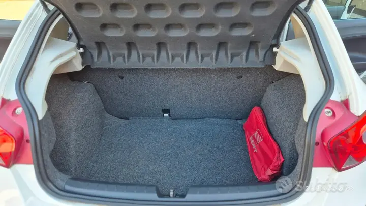 Seat Ibiza 2011 photo 5