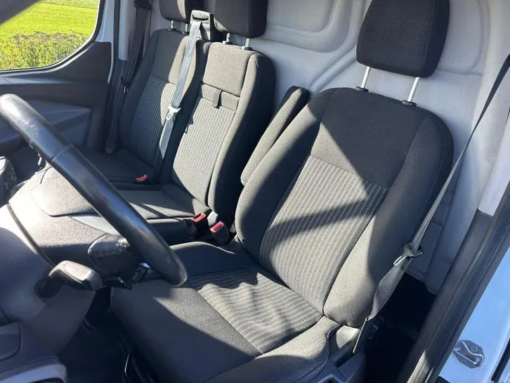 Ford Transit Custom 2015 photo 2