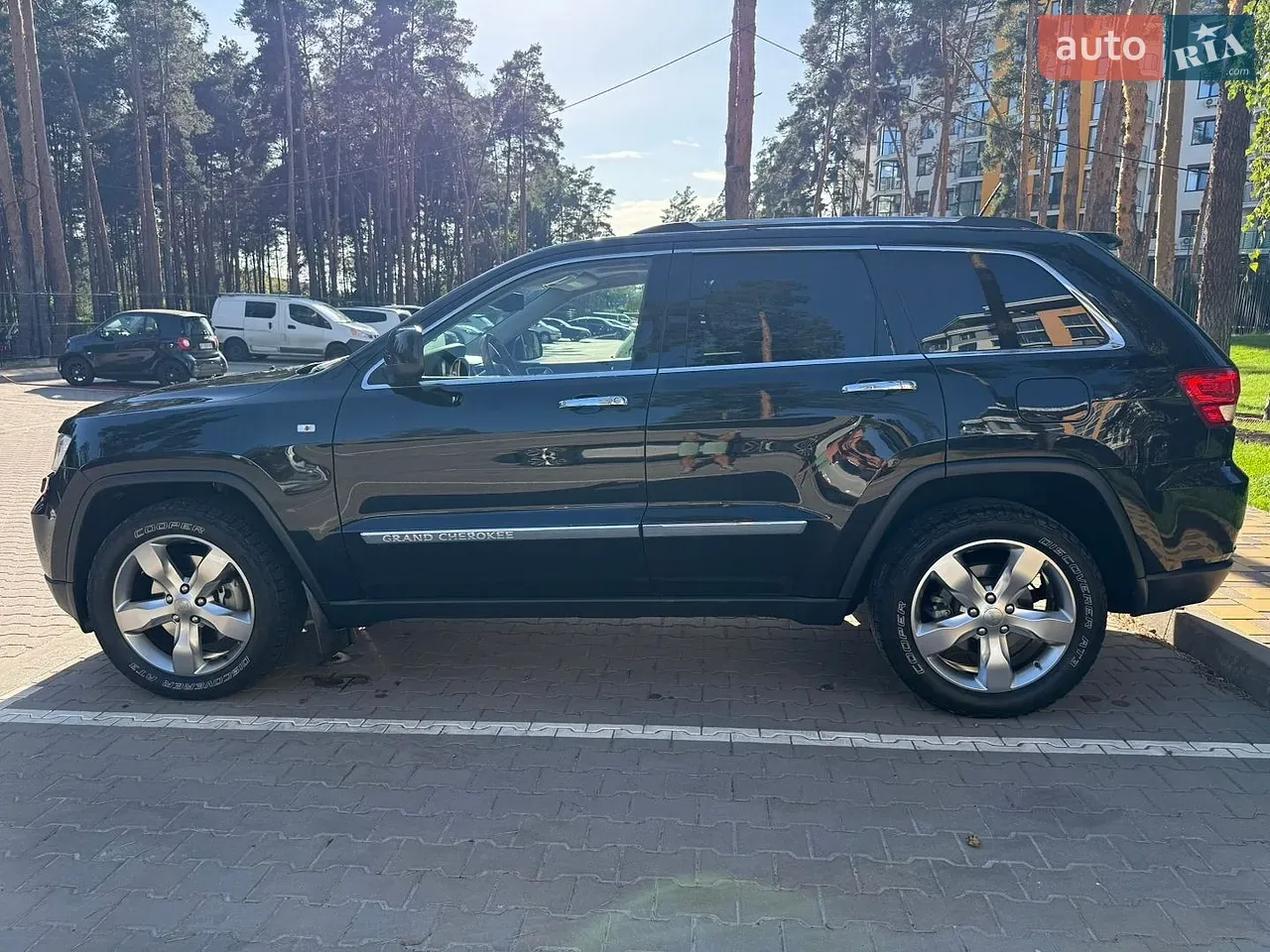 Jeep Grand Cherokee 2012 photo 3