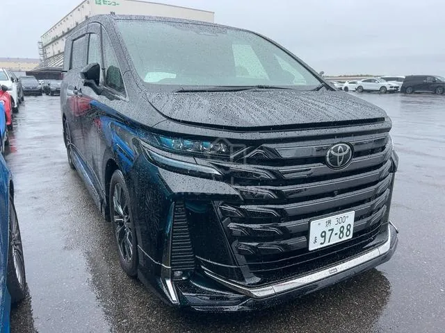 Toyota Vellfire Z Premier