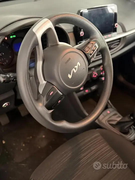 Kia Picanto 2023 photo 5