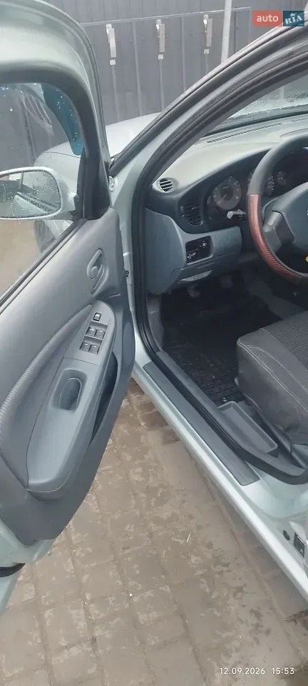 Nissan Almera 2007 photo 5